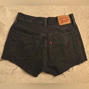 LEVI 501 Black Denim Shorts